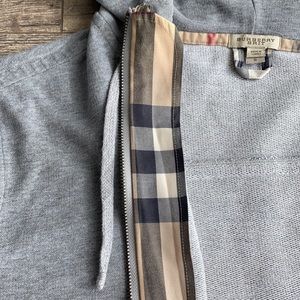 EUC Men’s Burberry Zip Up Hoodie
